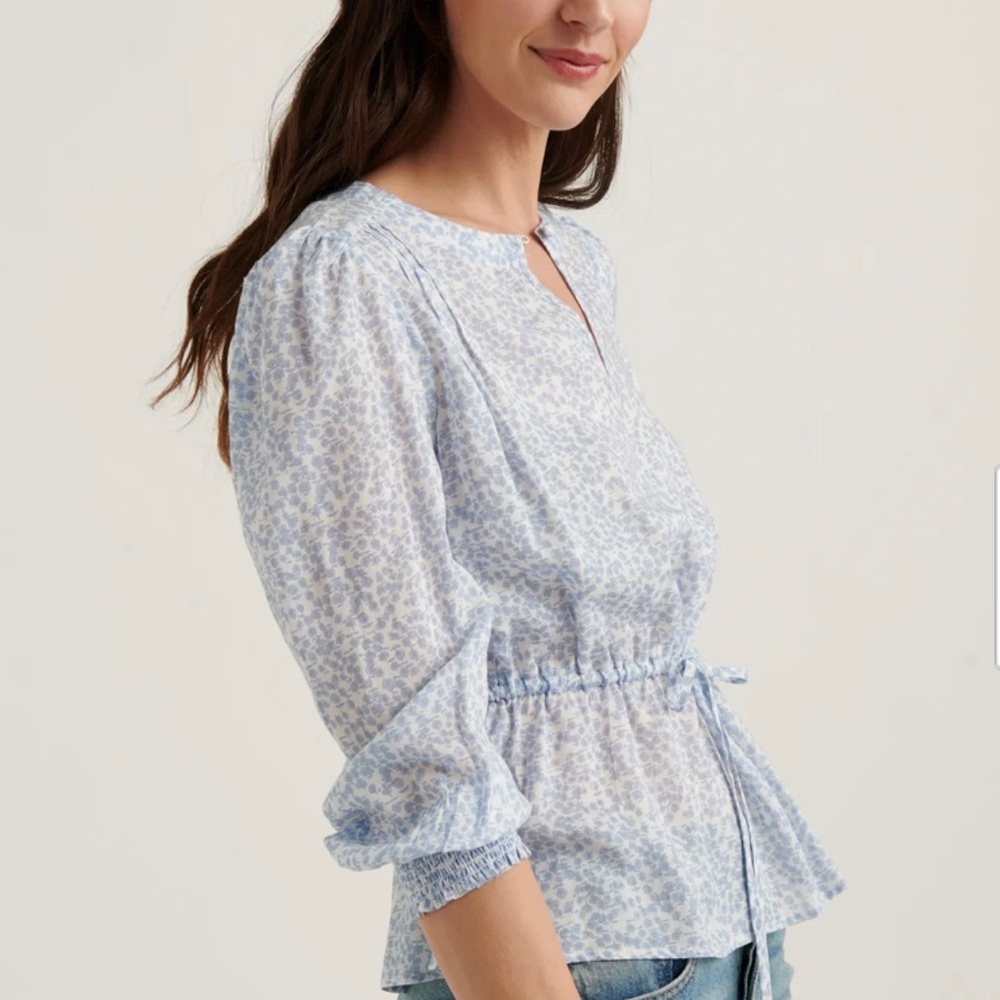 Lucky Brand peplum floral blue & white women’s long sleeve tie waist blouse